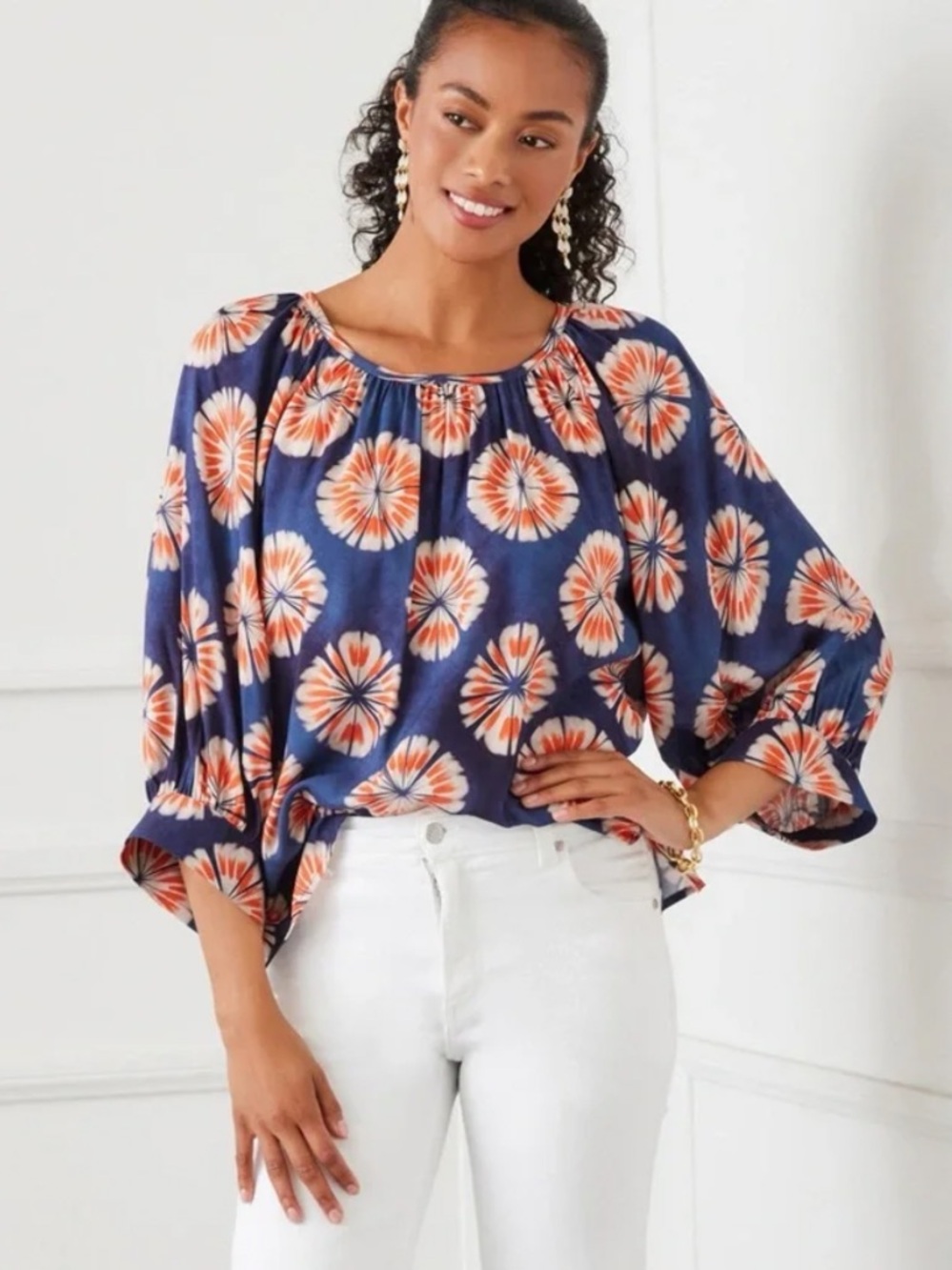Karen Kane 3/4 cuff sleeve flowy blouse